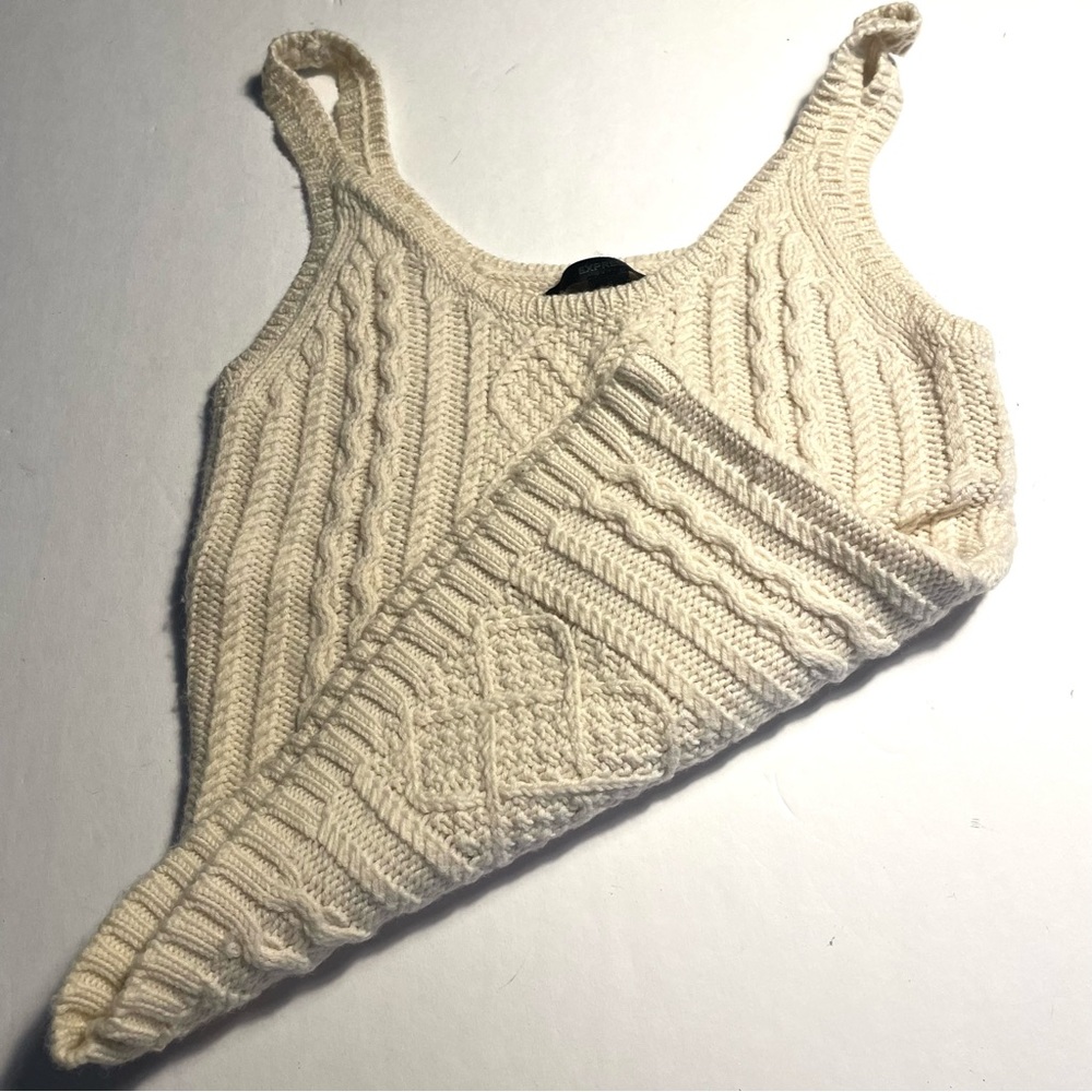Express wool sweater tank top, ribbed pattern. Size small - Picture 6 of 11